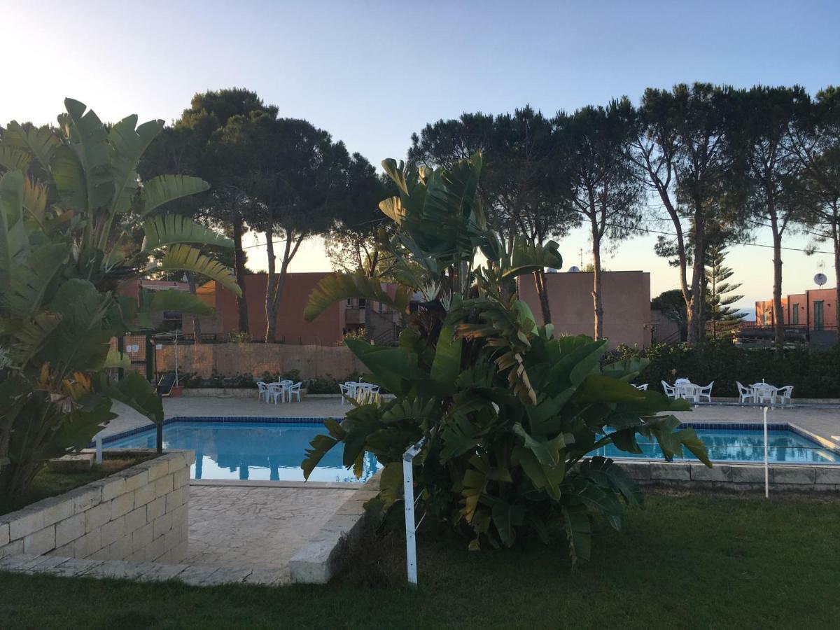 Le Ville 1 Costa Saracena Agnone Bagni Luaran gambar